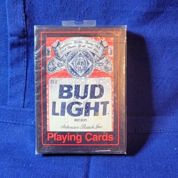 Busweiser collection of Cards and wall Plaque - Picture 5 of 15